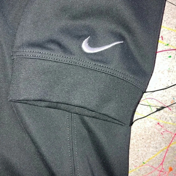 Nike Golf Long Sleeve Polo Shirt 🏌️ - Picture 5 of 5